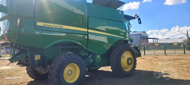 2019 John Deere S760