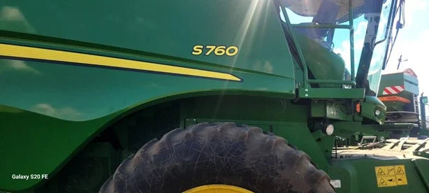 2019 John Deere S760
