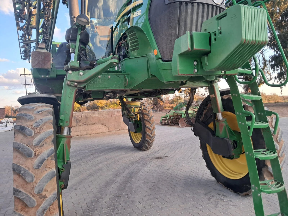 2021 John Deere M4030 – image 10