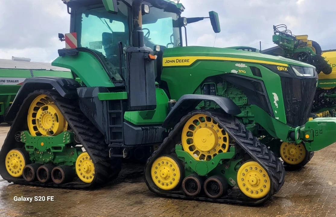 2022 John Deere 8RX 370 – image 4