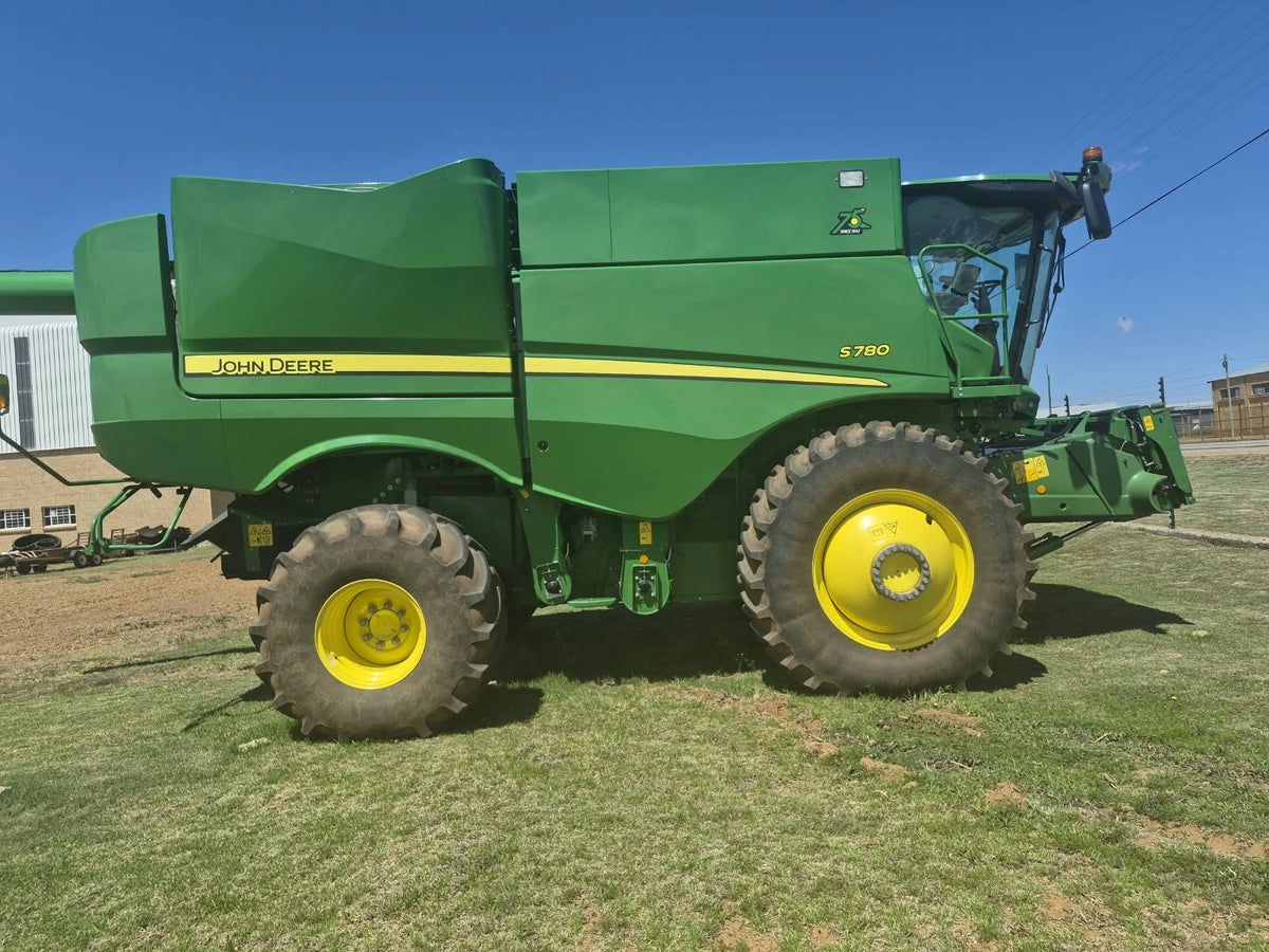 2022 John Deere S780 – image 4