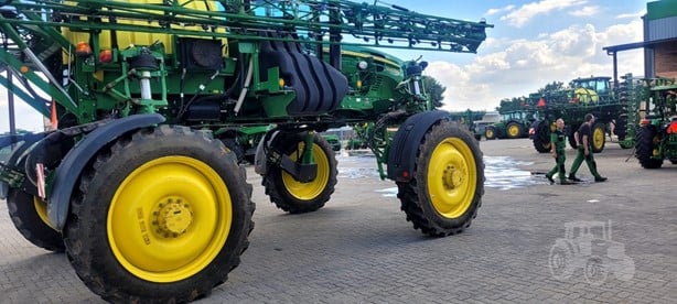 2024 John Deere M4030