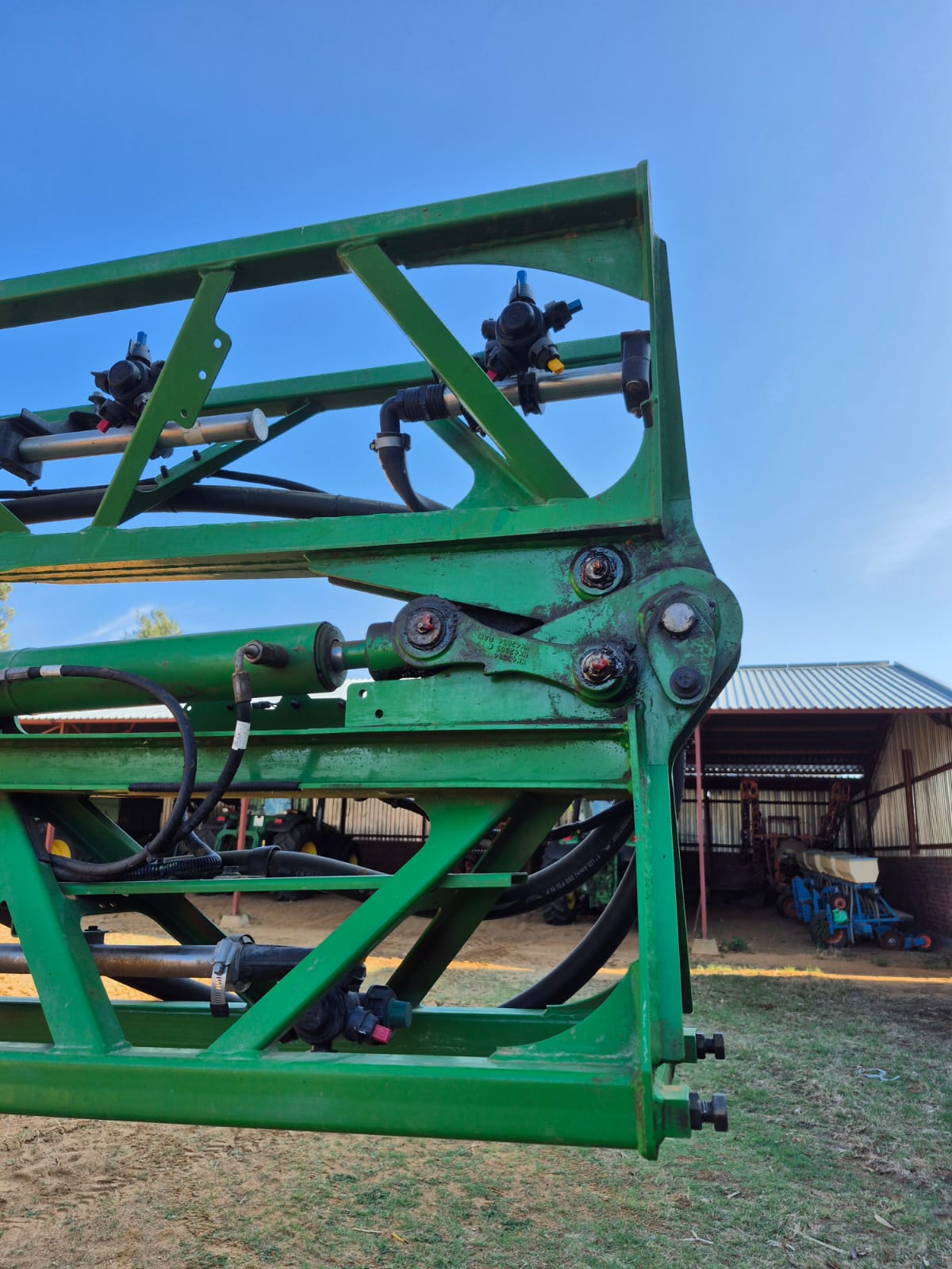 2020 John Deere R4023 – image 11