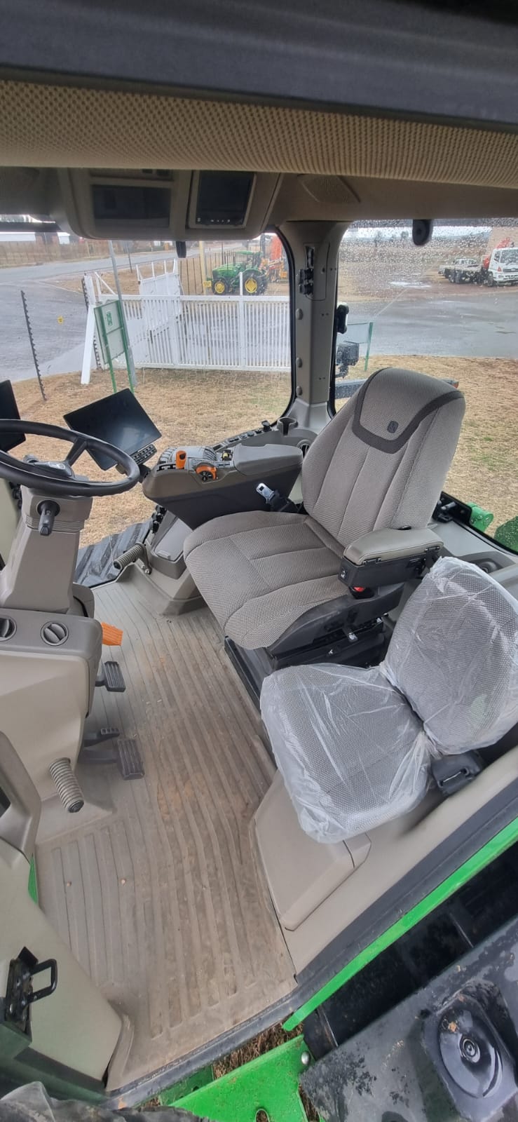 2024 John Deere 8RT410 HP – image 4