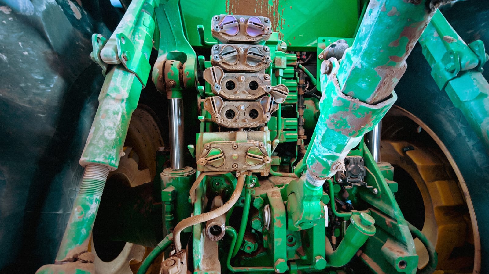 2025 John Deere 8R280 – image 9