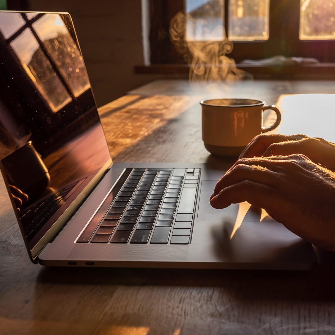 Move | The Future of Online Shopping