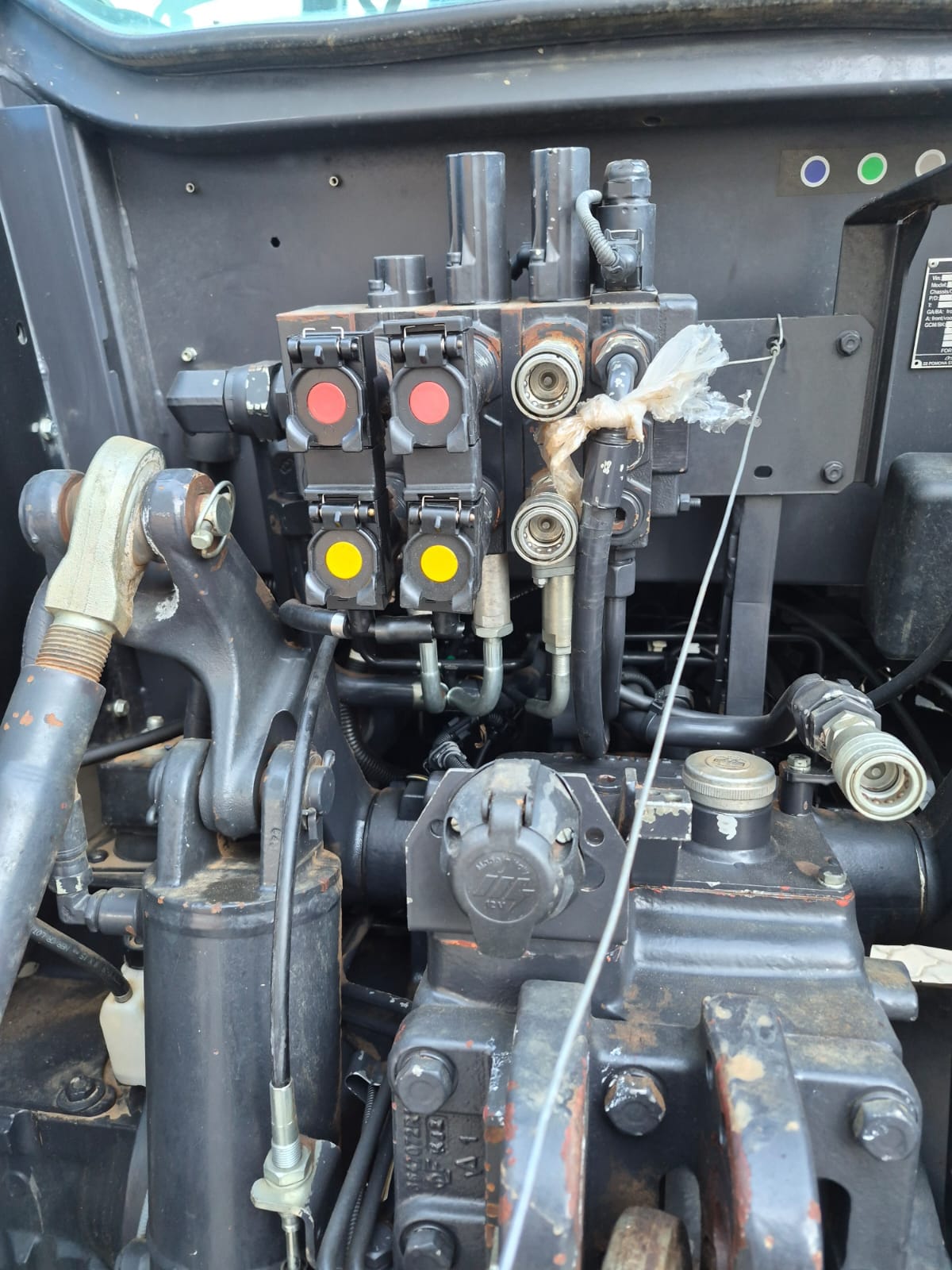 2023 Landini Landpower II 165 – image 2