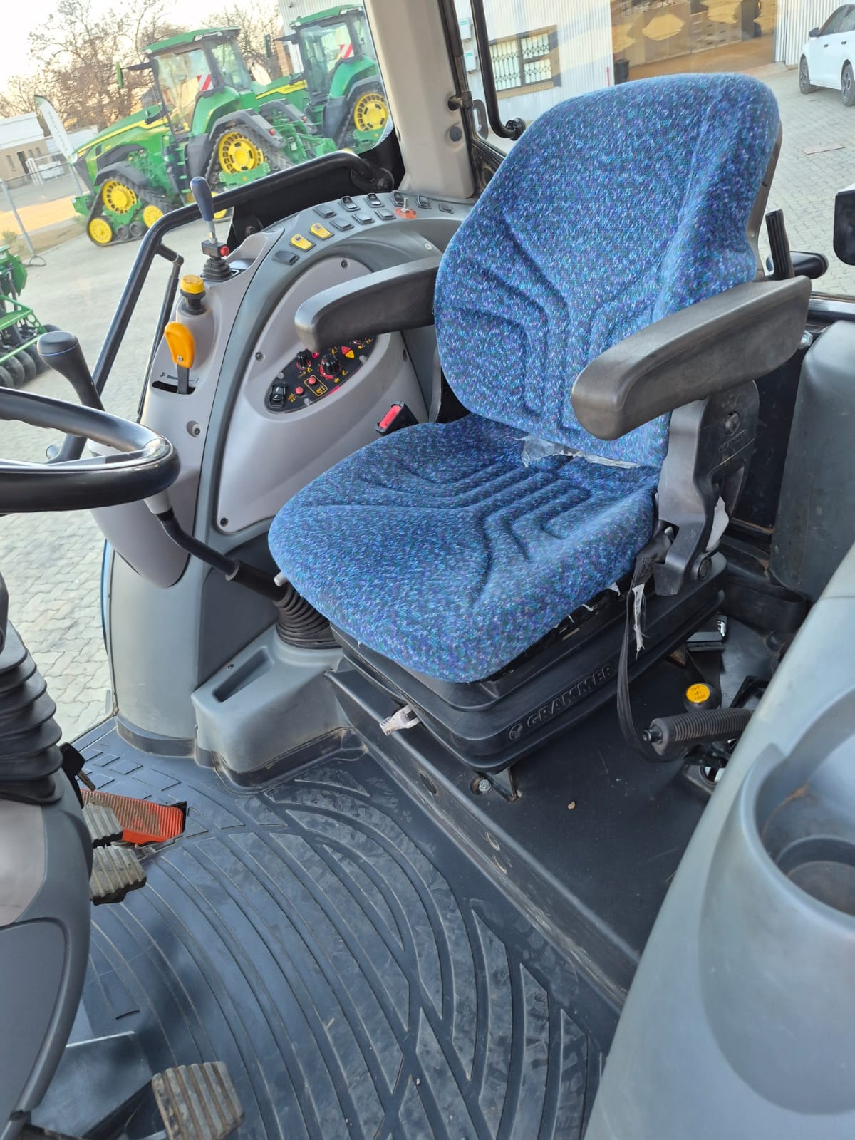 2023 Landini Landpower II 165 – image 6