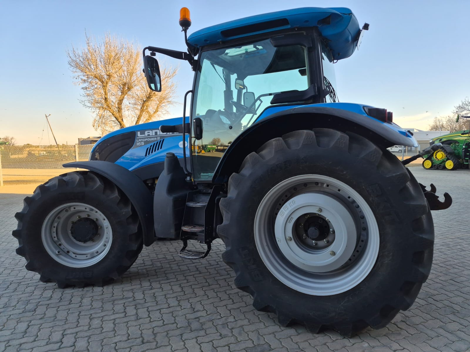 2023 Landini Landpower II 165 – image 9