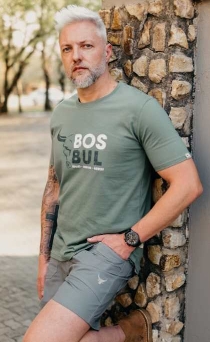 Bosbul T-shirt Olive Split Bull L