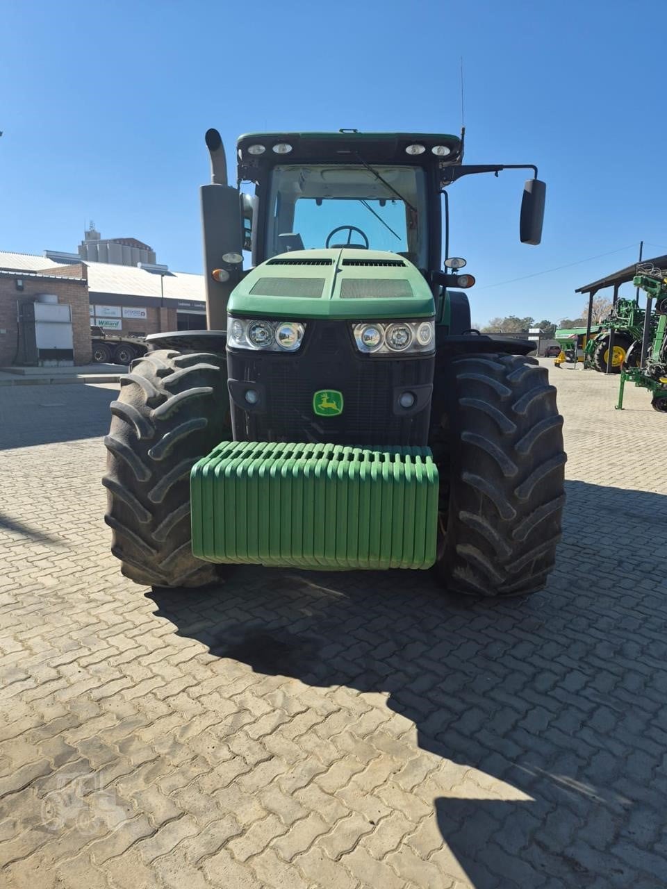 John Deere 8320R – image 6