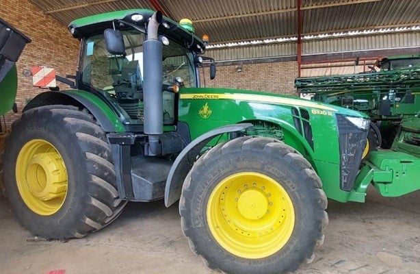2017 John Deere 8320R – image 5