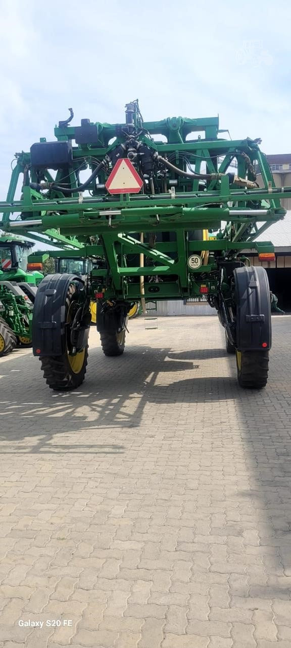 2020 John Deere R4030 – image 8