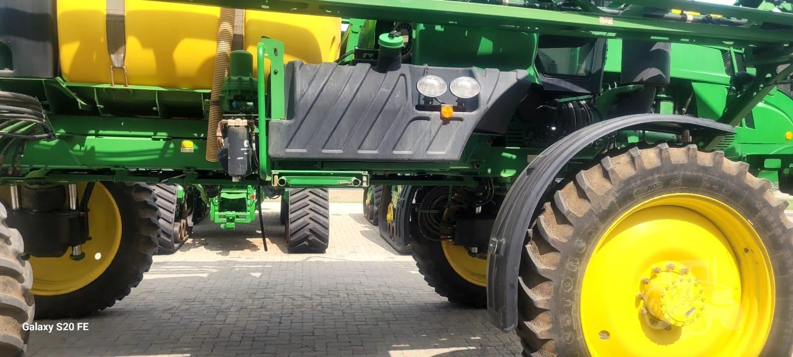 2020 John Deere R4030 – image 9