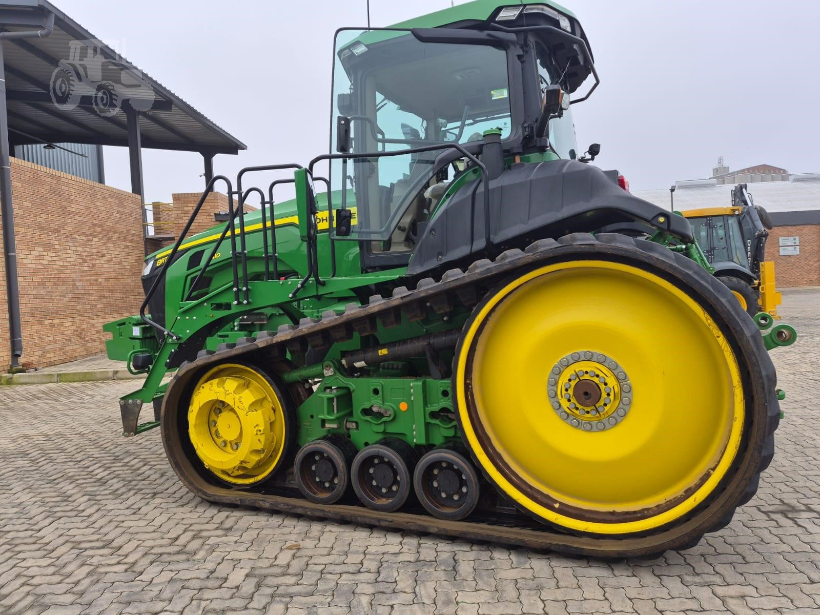 2024 John Deere 8RT 410