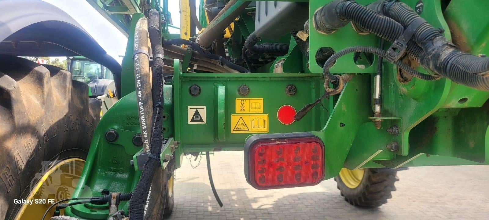 2020 John Deere R4030 – image 7