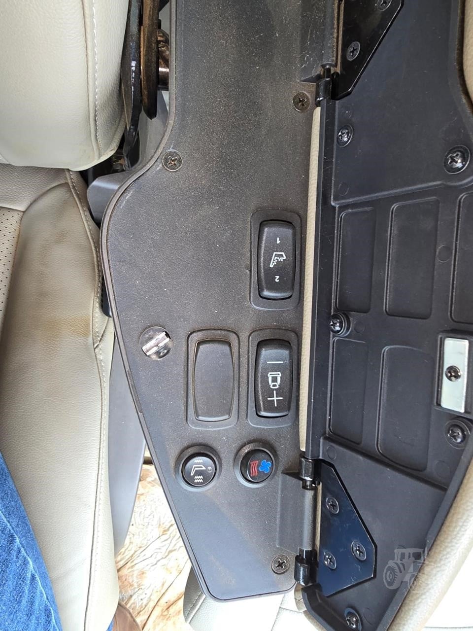 2023 John Deere 410R – image 13