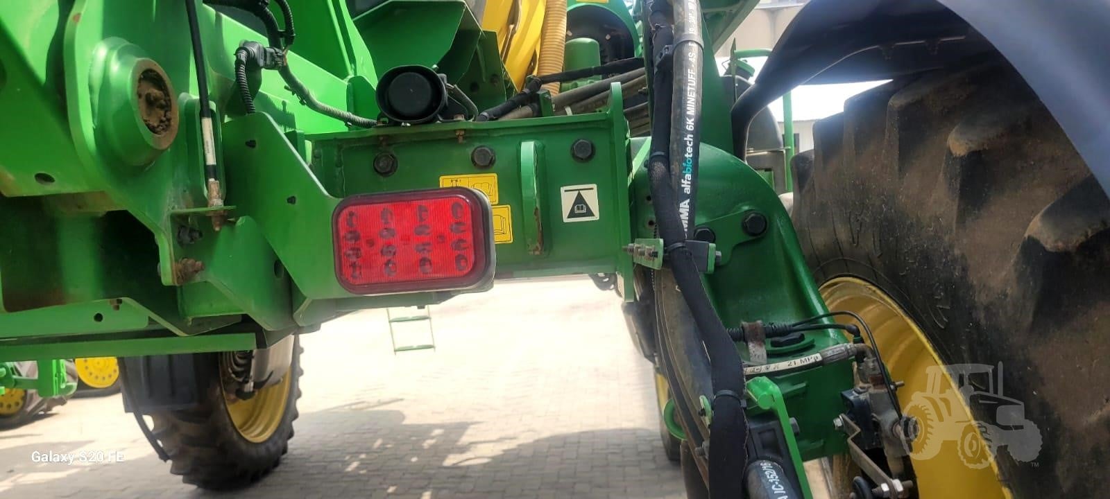 2020 John Deere R4030 – image 6