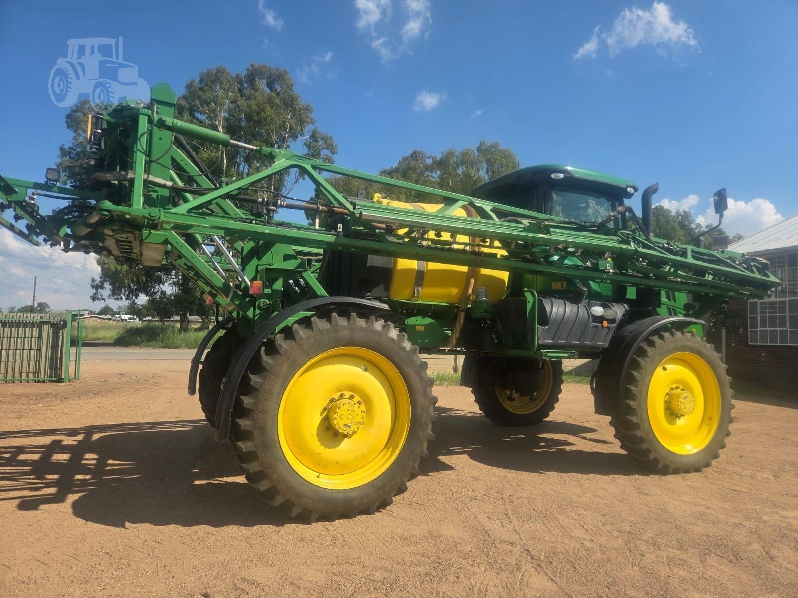 2015 John Deere R4030 – image 8